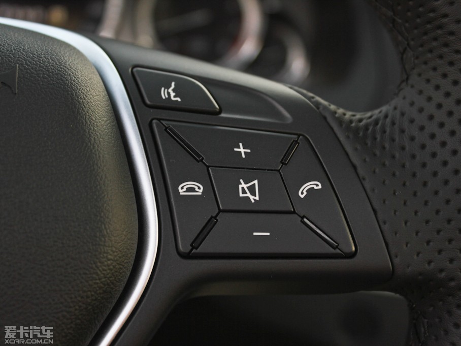 2011��YE���p�T E 260 CGI Coupe