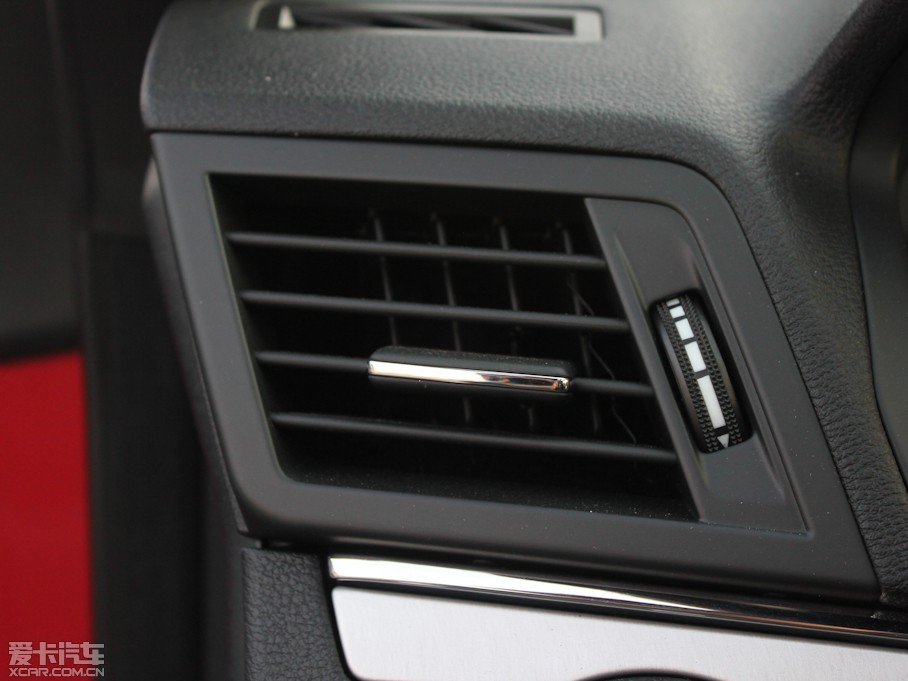 2011��YE���p�T E 260 CGI Coupe