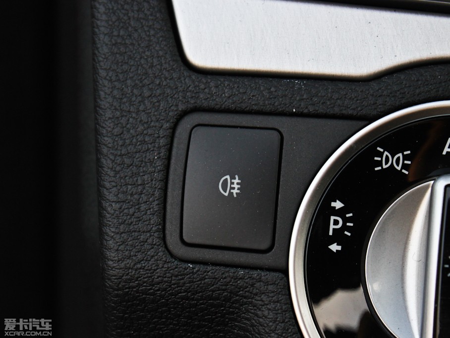 2011��YE���p�T E 260 CGI Coupe