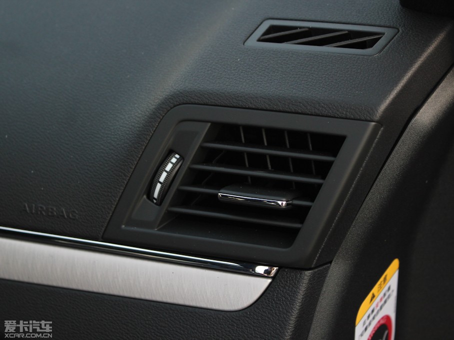 2011��YE���p�T E 260 CGI Coupe