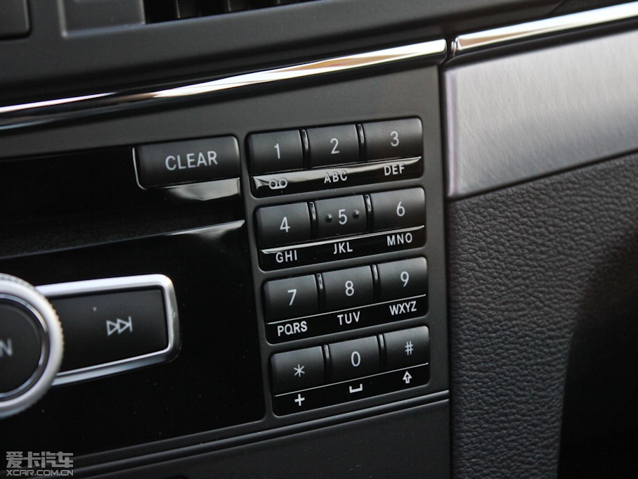 2011��YE���p�T E 260 CGI Coupe