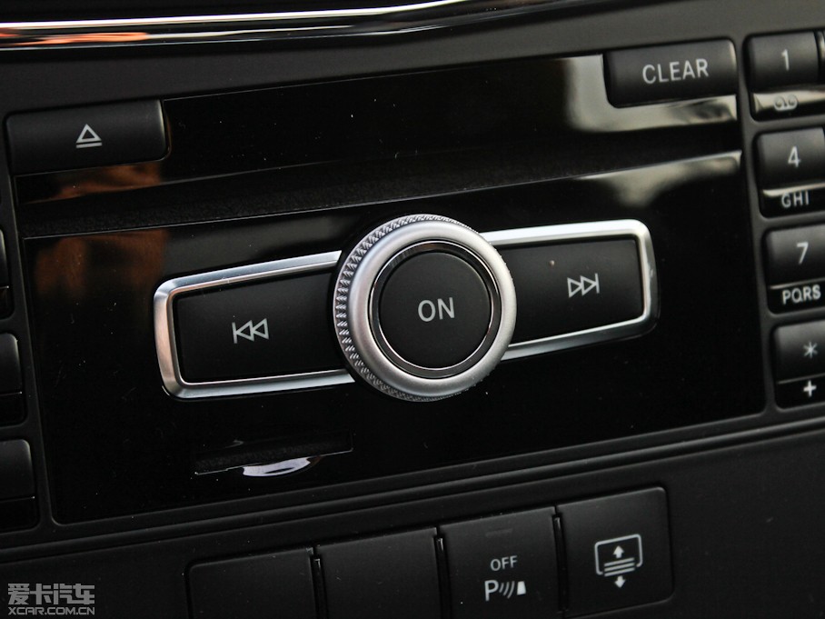 2011��YE���p�T E 260 CGI Coupe