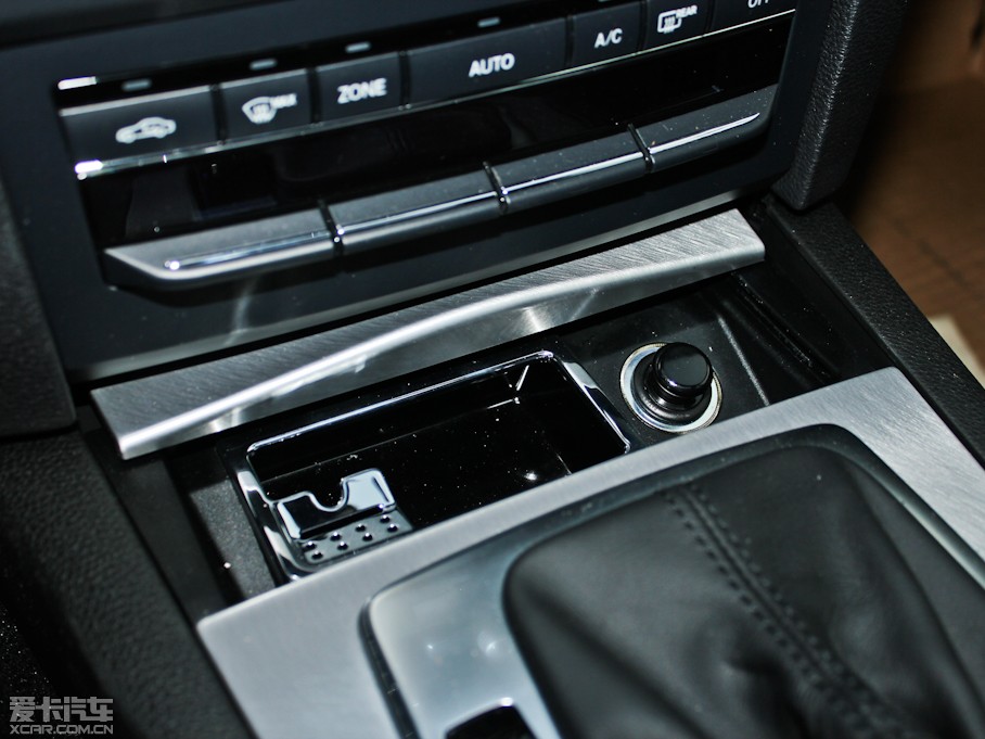 2011��YE���p�T E 260 CGI Coupe