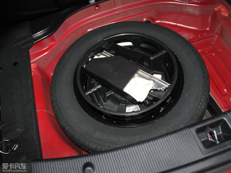 2011��YE���p�T E 260 CGI Coupe