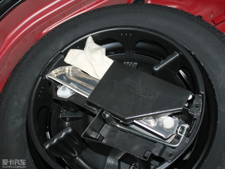 2011��YE��(j��)�p�T E 260 CGI Coupe