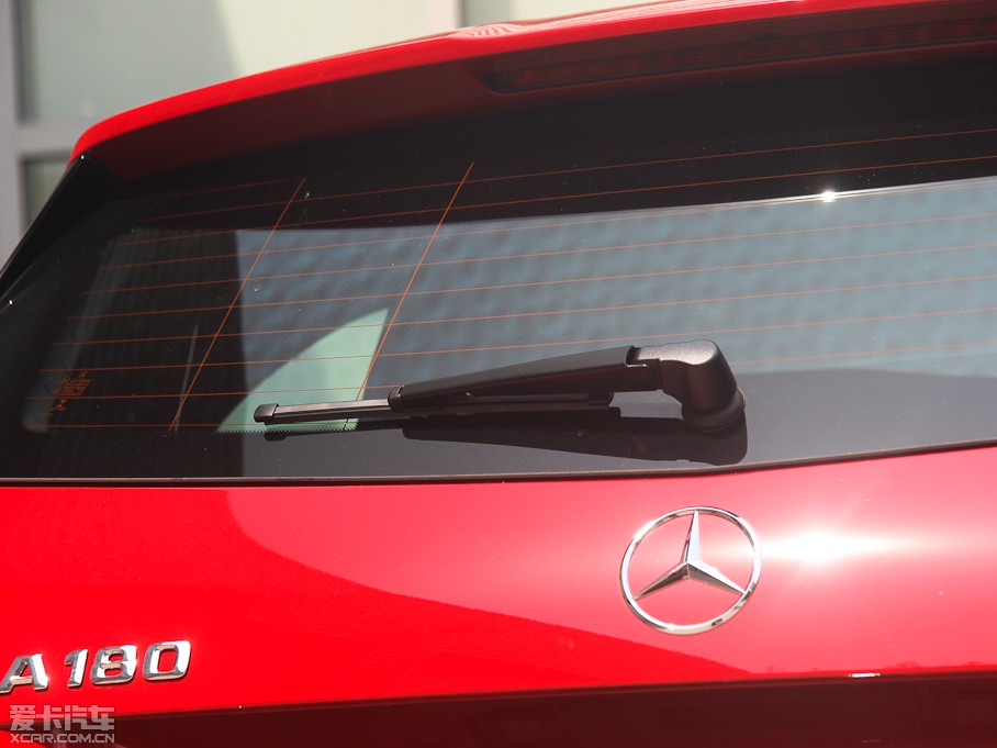 2013��YA��(�M��) A 180