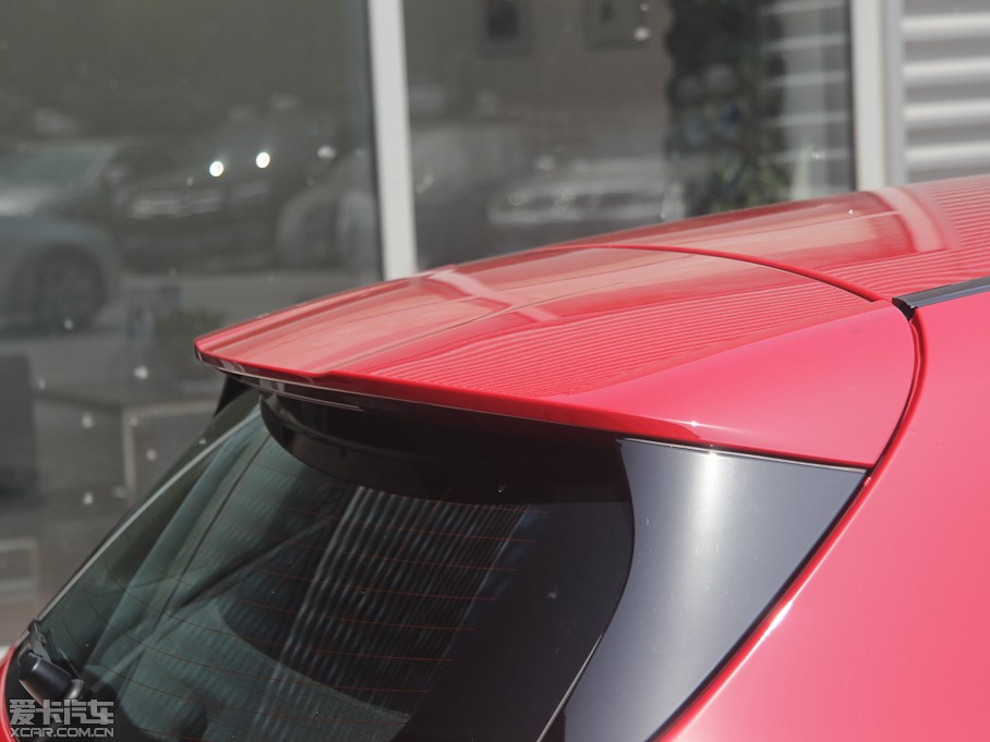 2013��YA��(�M��) A 180