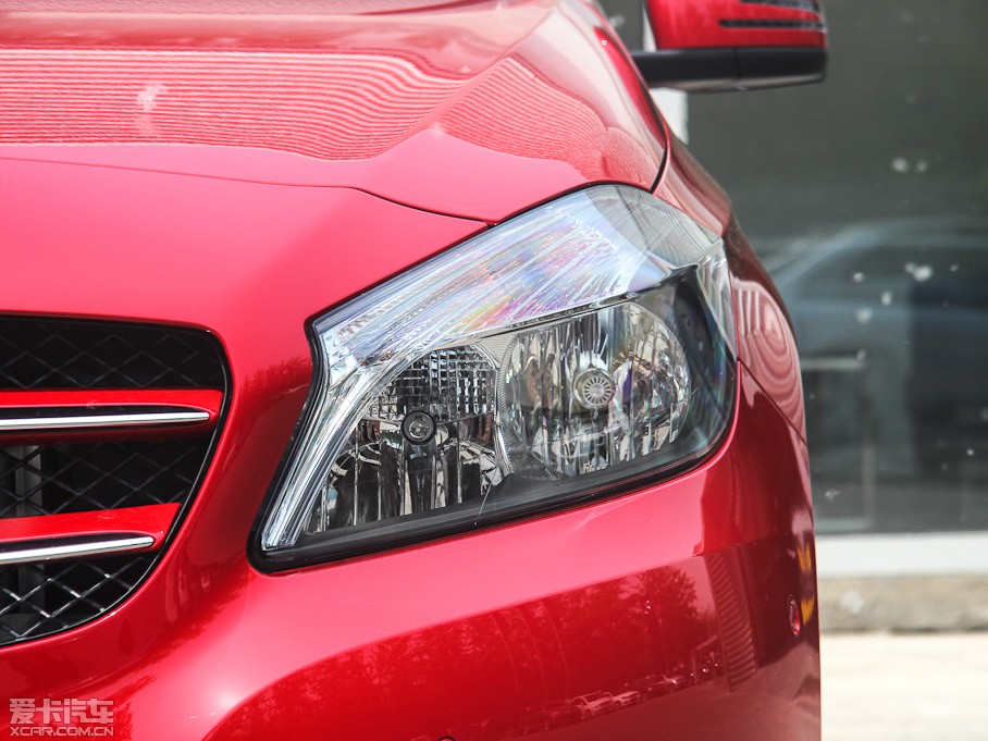 2013��YA��(�M��) A 180