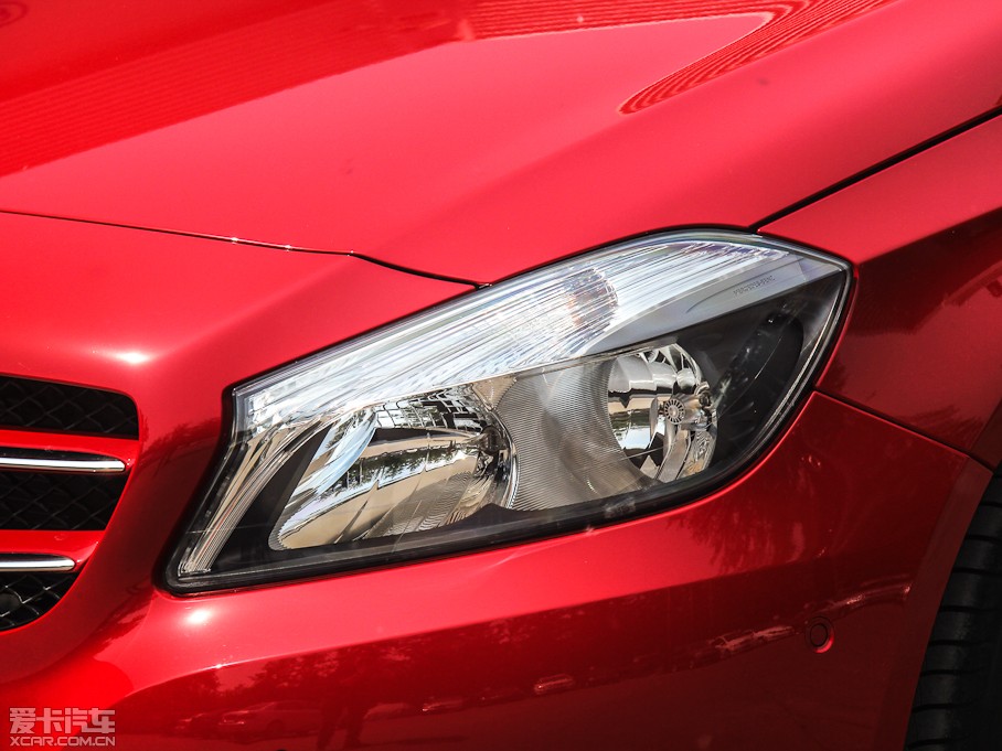 2013��YA��(�M��) A 180