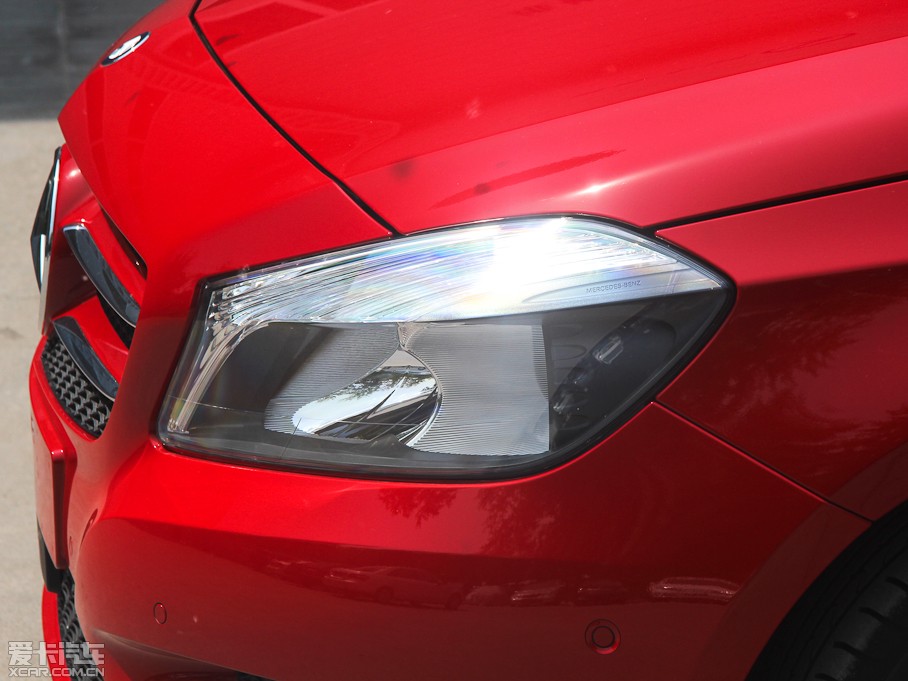 2013��YA��(�M��) A 180