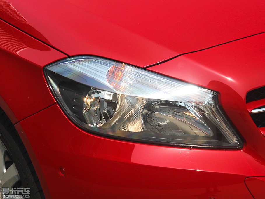 2013��YA��(�M��) A 180