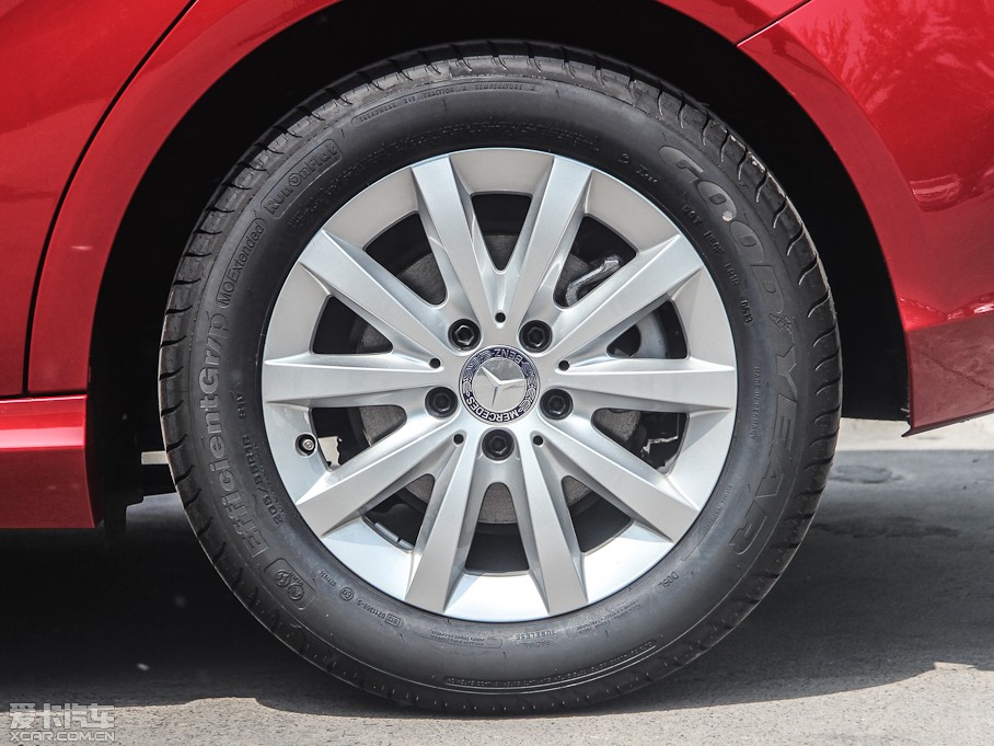 2013��YA��(�M��) A 180