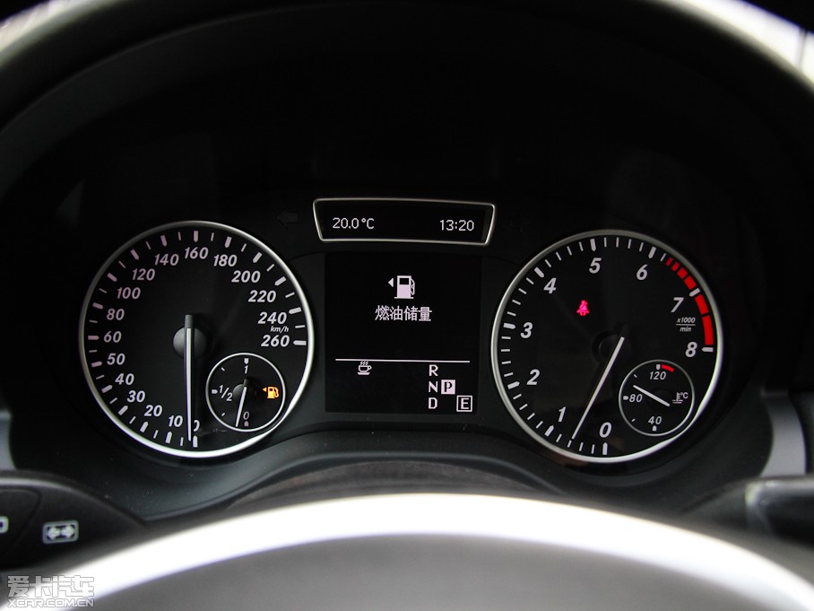 2013��YA��(�M��) A 180