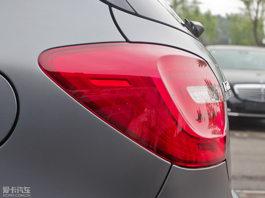 2013��YA��(�M��) A 260 �\����