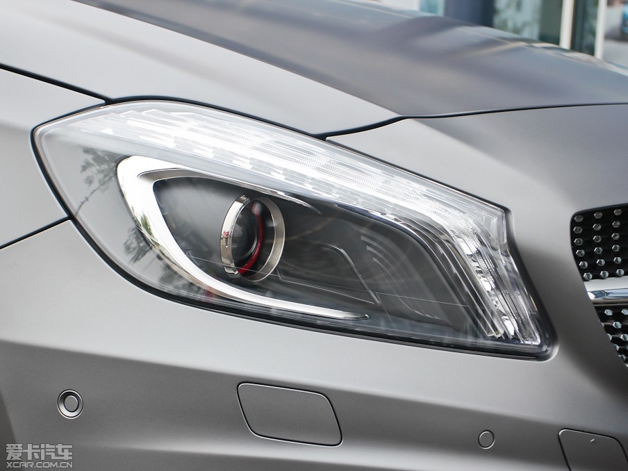 2013YA(M) A 260 \