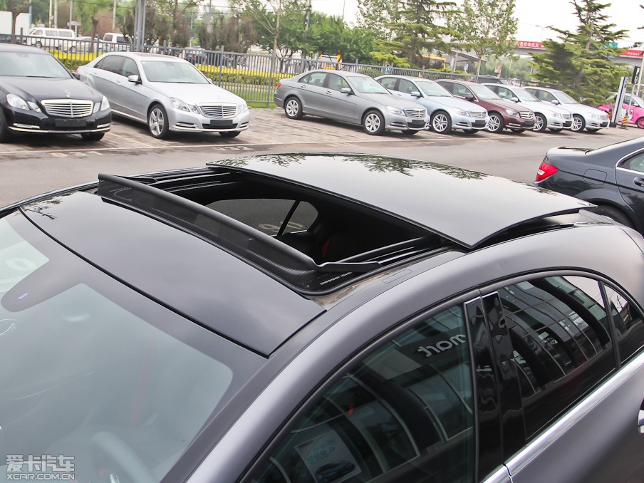 2013YA(M) A 260 \