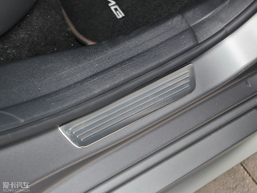 2013YA(M) A 260 \