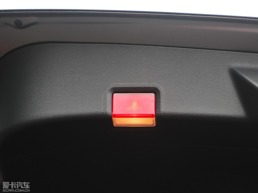 2013YA(M) A 260 \