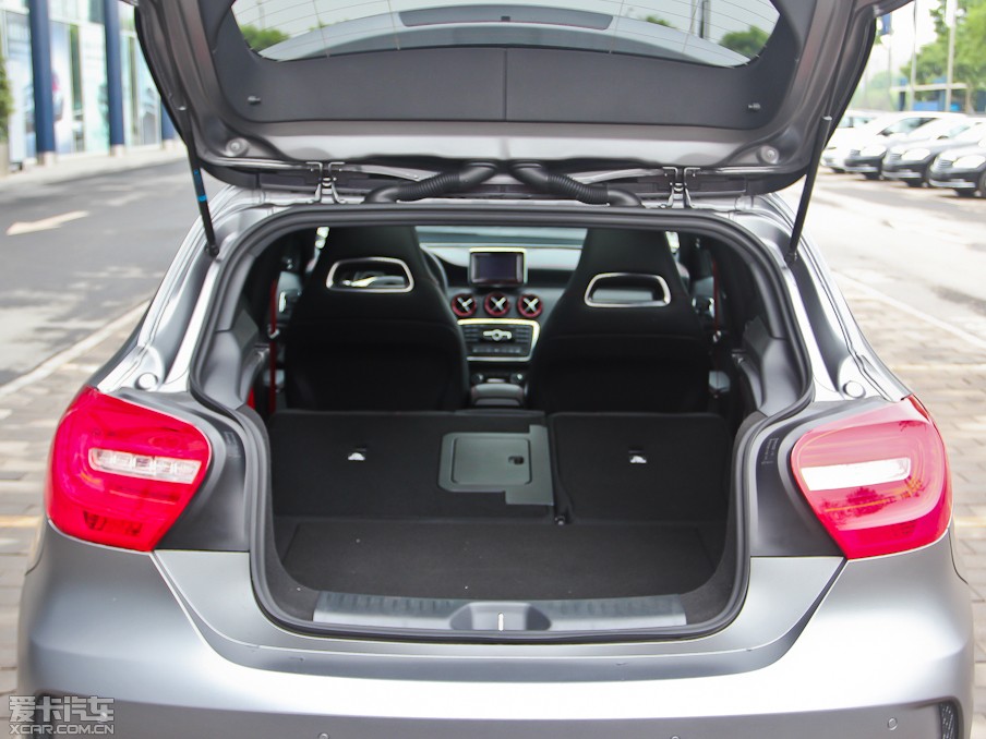 2013��YA��(�M��) A 260 �\����