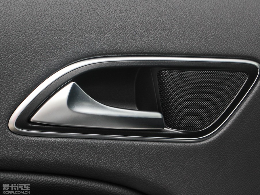 2013YA(M) A 260 \