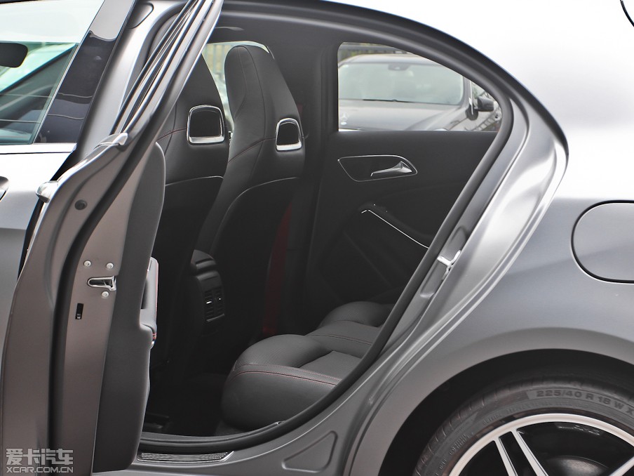 2013��YA��(�M��) A 260 �\����