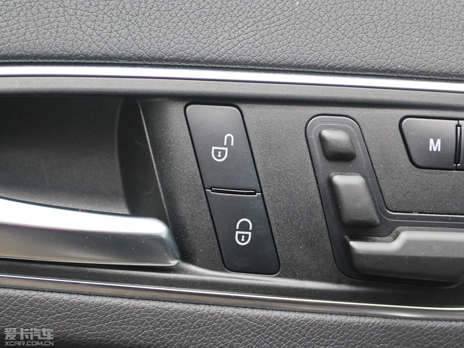 2013��YA��(�M��) A 260 �\����