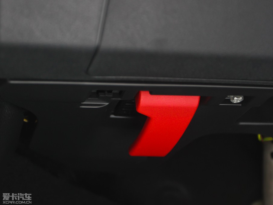 2013YA(M) A 260 \