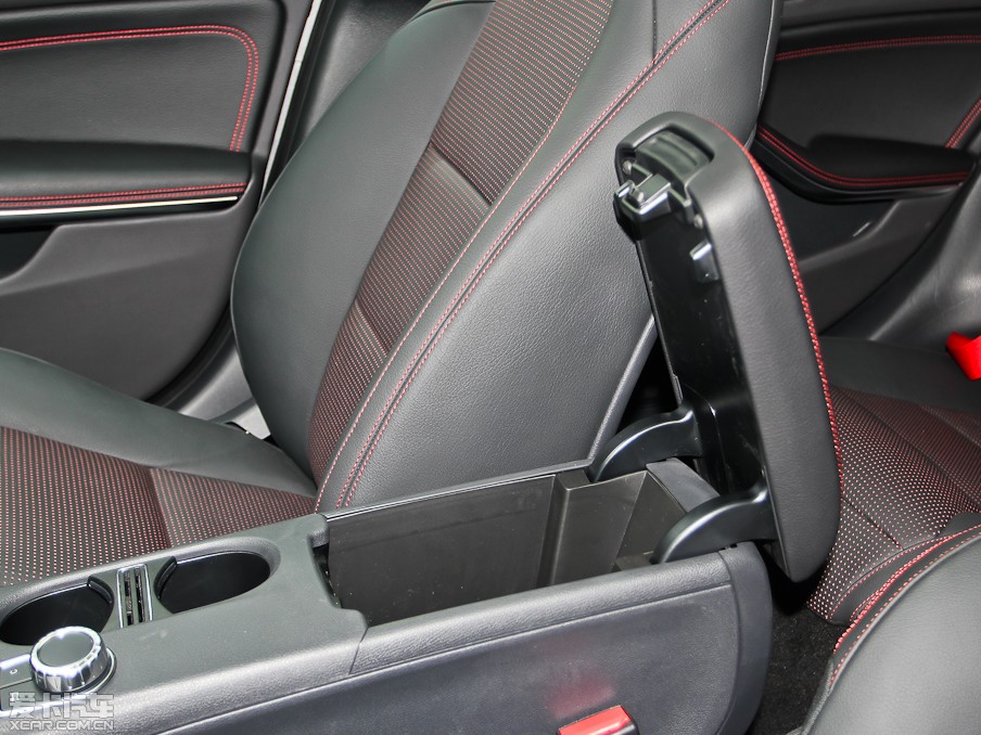 2013YA(M) A 260 \