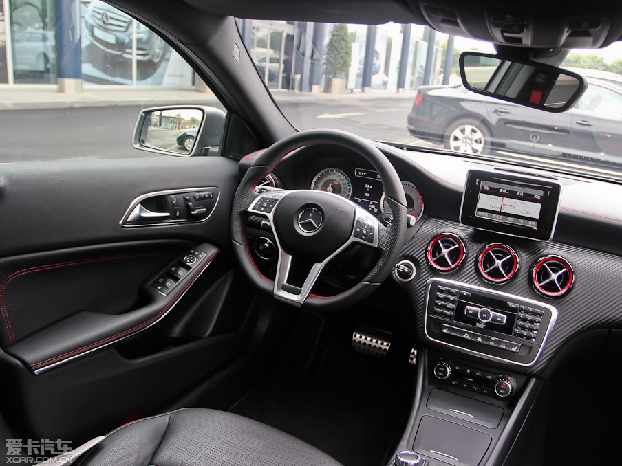 2013YA(M) A 260 \