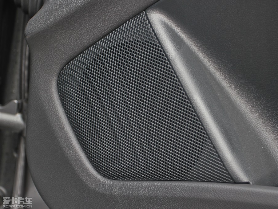 2013YA(M) A 260 \