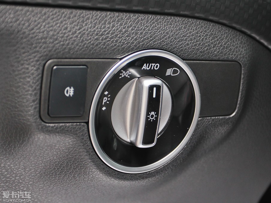 2013YA(M) A 260 \