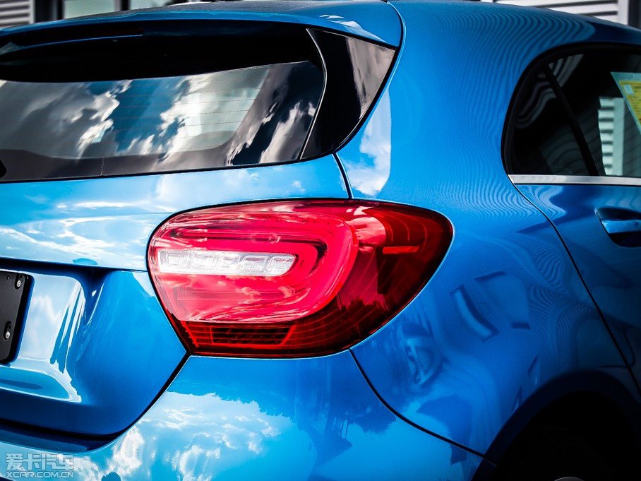 2013��YA��(�M��) A 200