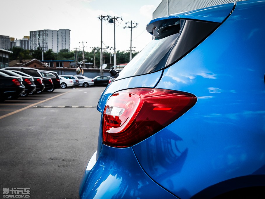 2013��YA��(�M��) A 200