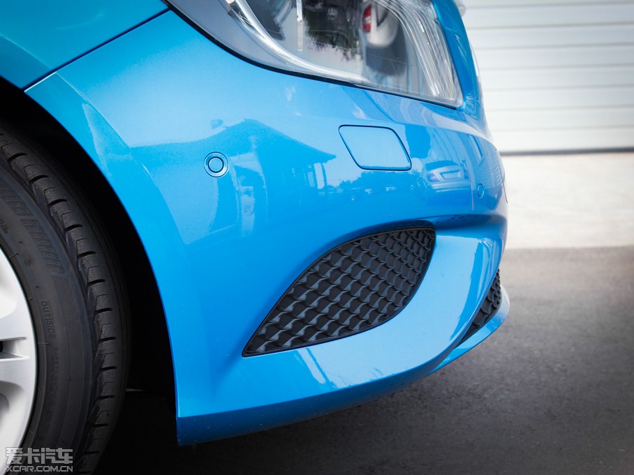 2013��YA��(�M��) A 200