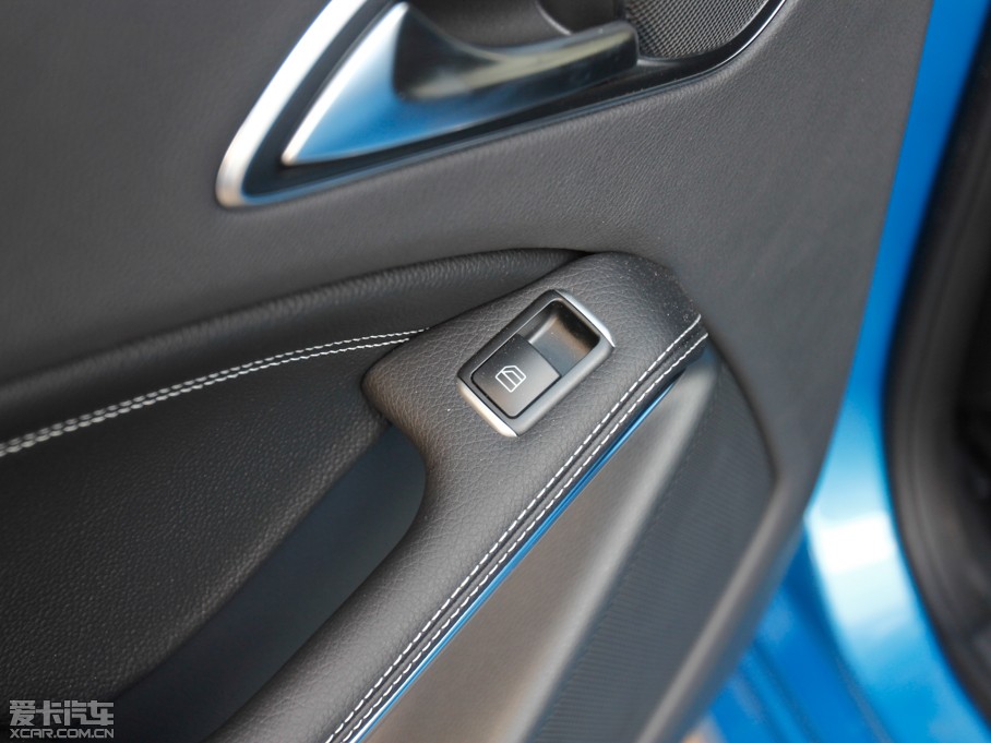 2013��YA��(�M��) A 200