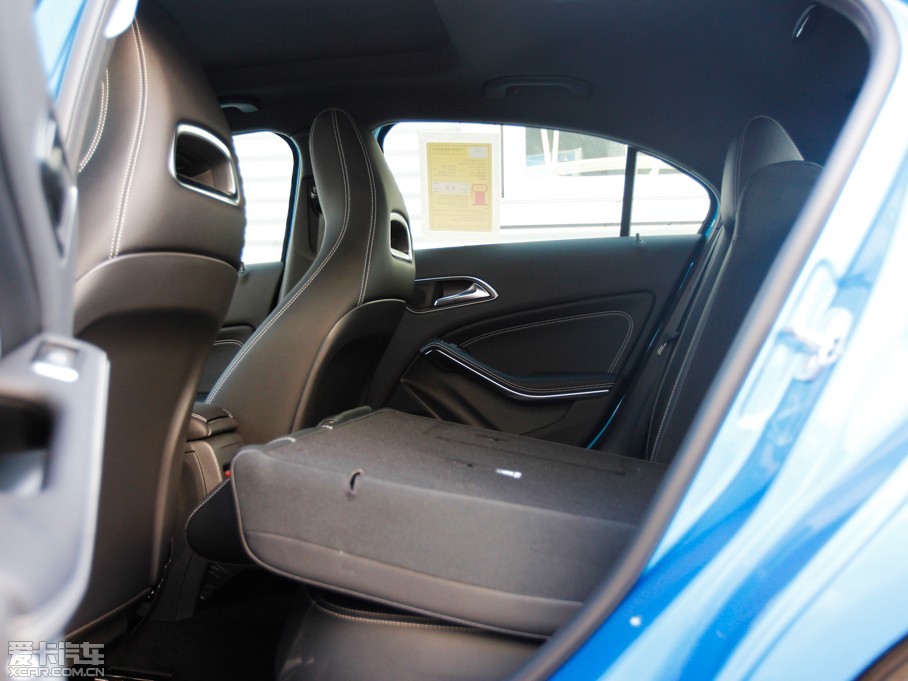 2013��YA��(�M��) A 200