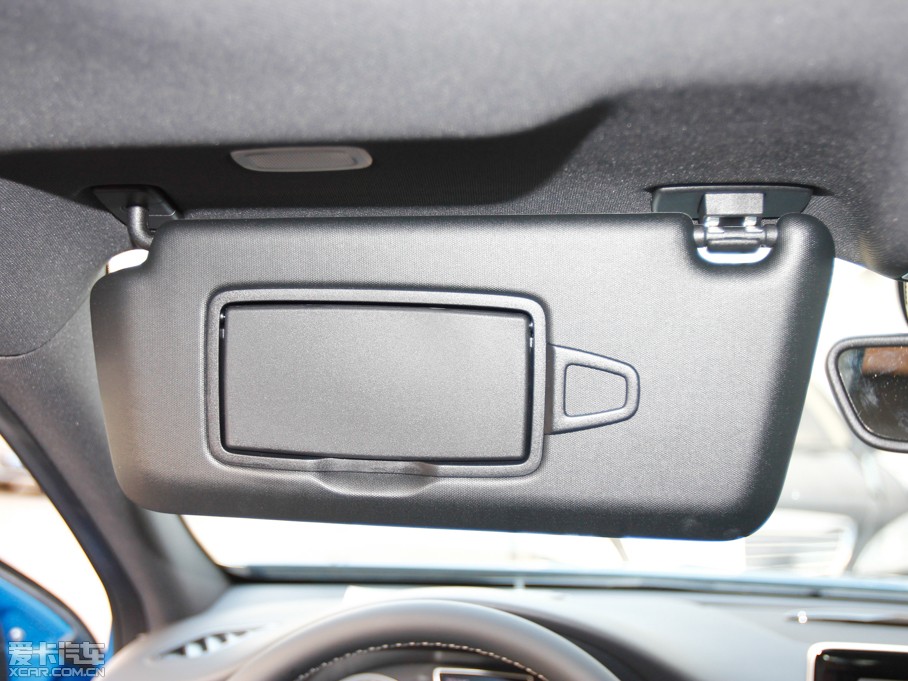 2013��YA��(�M��) A 200