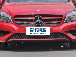 2013款A 180 中网