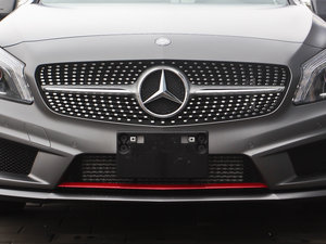 2013款A 260 运动型 中网