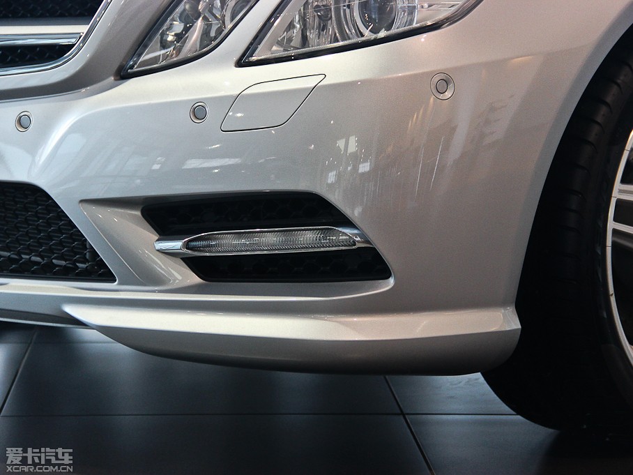 2011YE E 350 CGI I܇