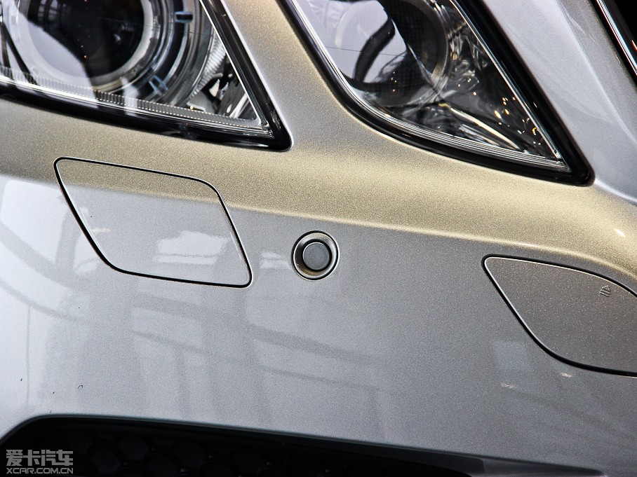 2011YE E 350 CGI I܇