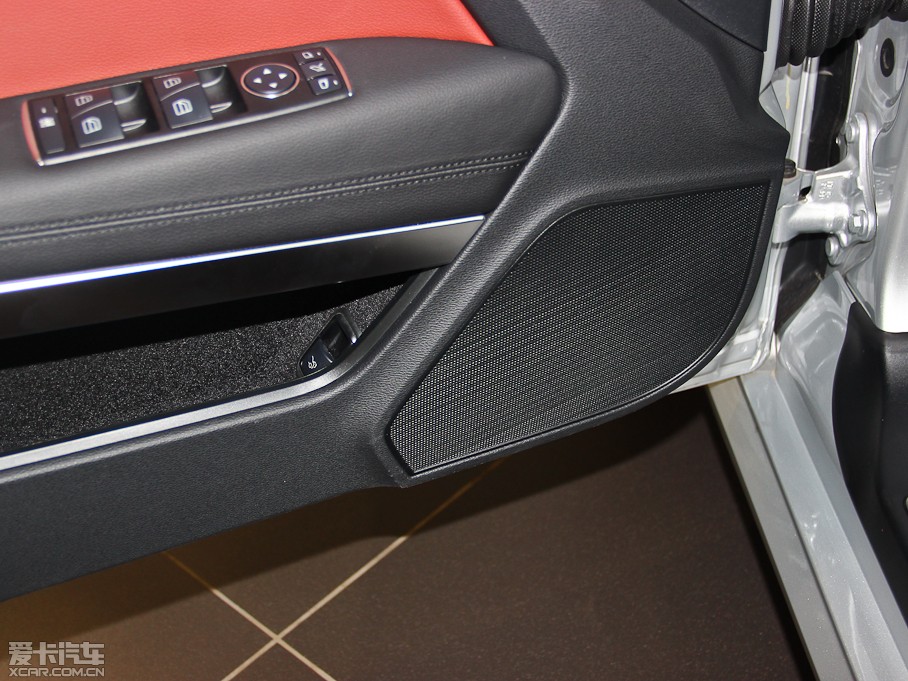 2011YE E 350 CGI I܇