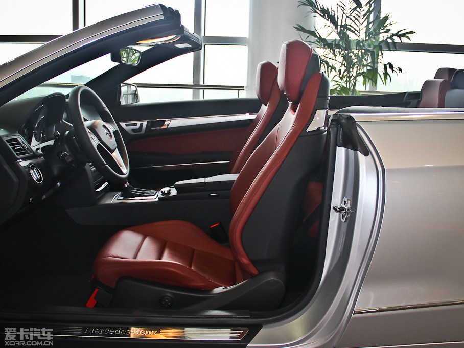 2011YE E 350 CGI I܇