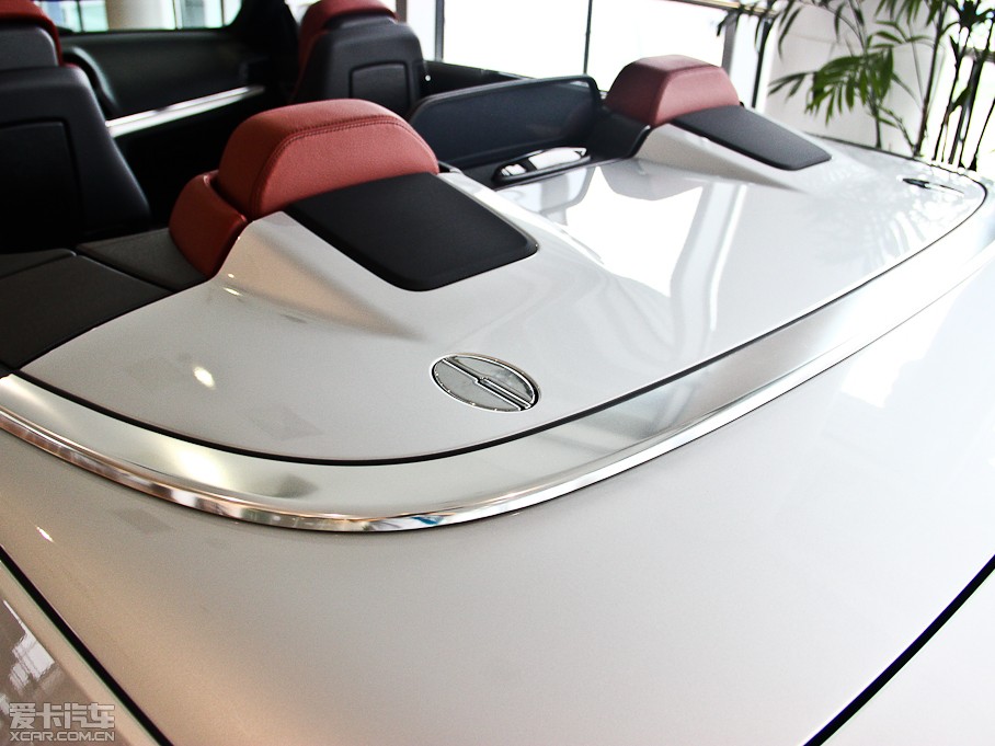 2011YE E 350 CGI I܇