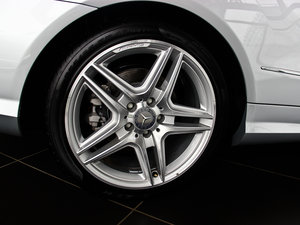 2011E 350 CGI I܇ (ji)^