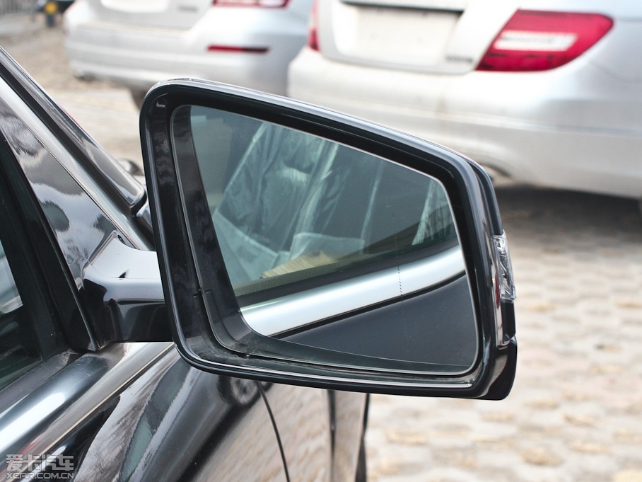 2012YS(j) S 300L ̄(w) Grand Edition