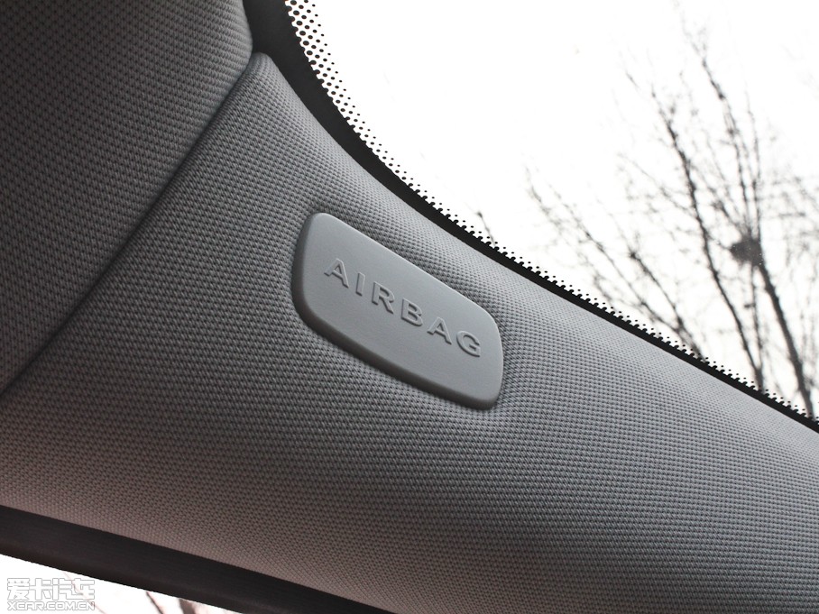 2012YS S 300L ̄(w) Grand Edition