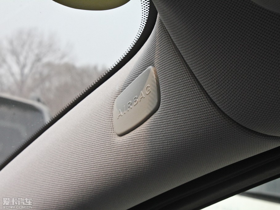 2012YS(j) S 300L ̄(w) Grand Edition