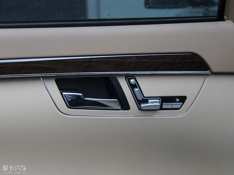 2012YS(j) S 300L A Grand Edition