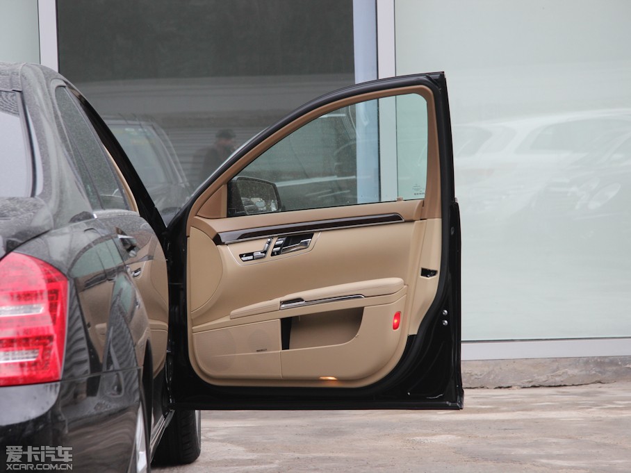 2012YS S 300L A Grand Edition